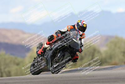 media/Nov-16-2025-Race Pace (Sun) [[8c5fa54630]]/Non Verified Riders (1st 20 Minutes)/7-Turn 9 Entry (210pm)/